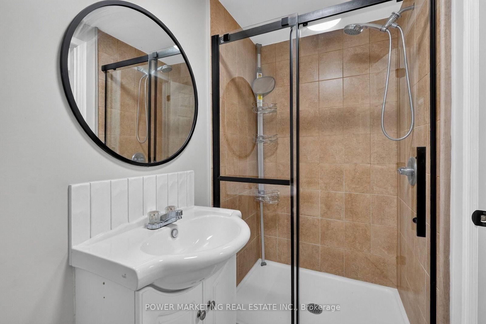 986 LAPORTE Street • Gloucester, ON photo 21