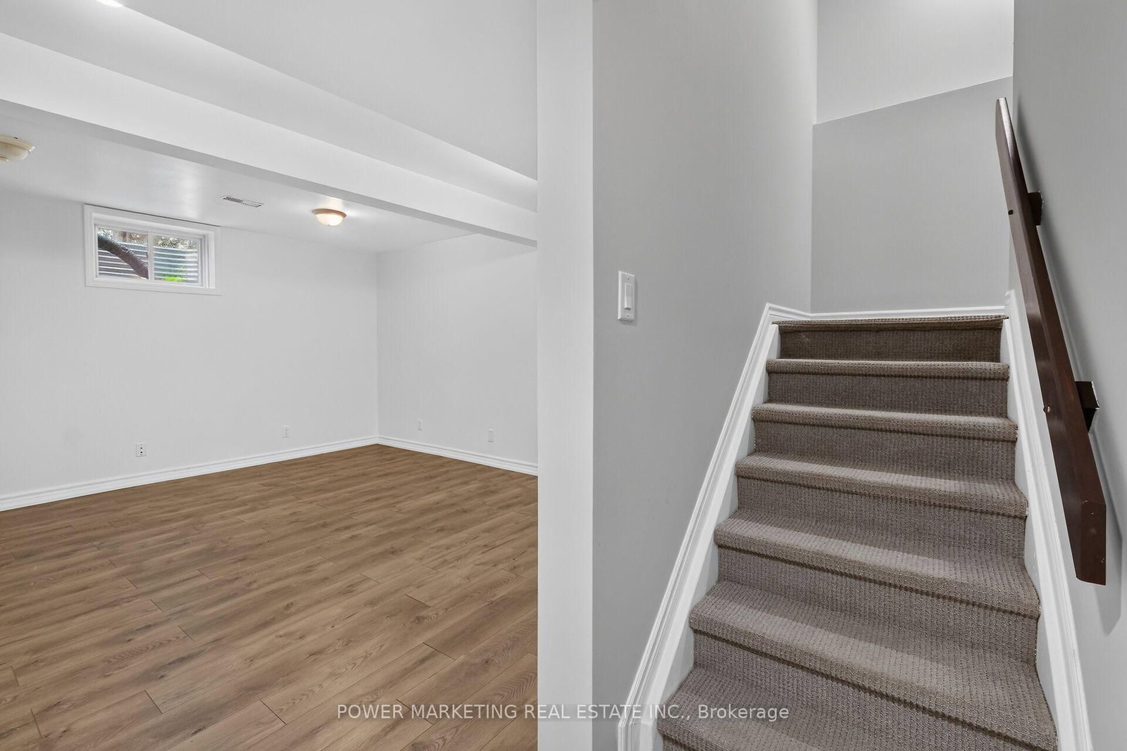 986 LAPORTE Street • Gloucester, ON photo 22