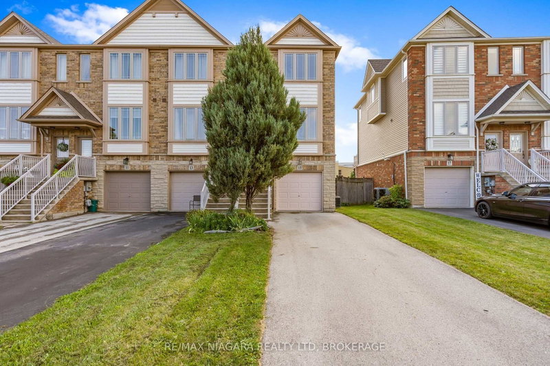 15 Hemlock Way