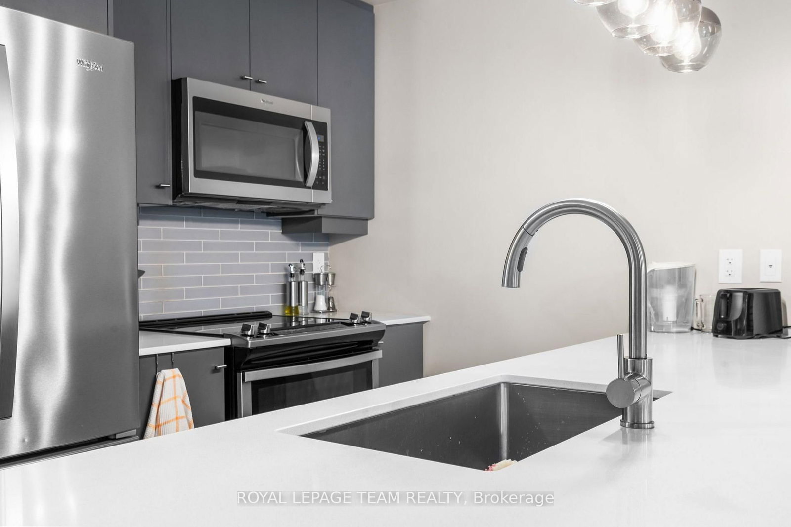 538 Crescendo Private • #32 • Ottawa, ON photo 15