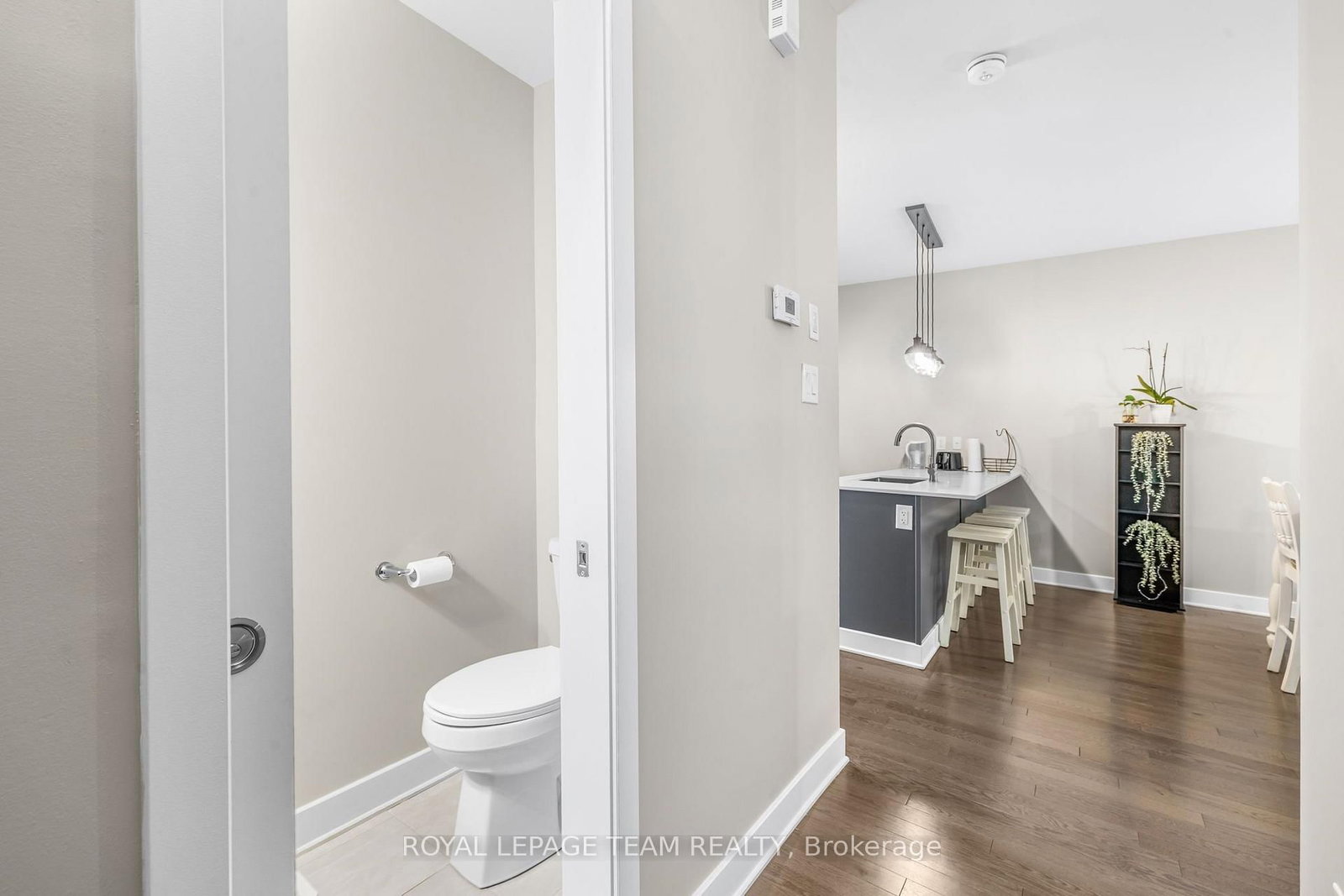 538 Crescendo Private • #32 • Ottawa, ON photo 23