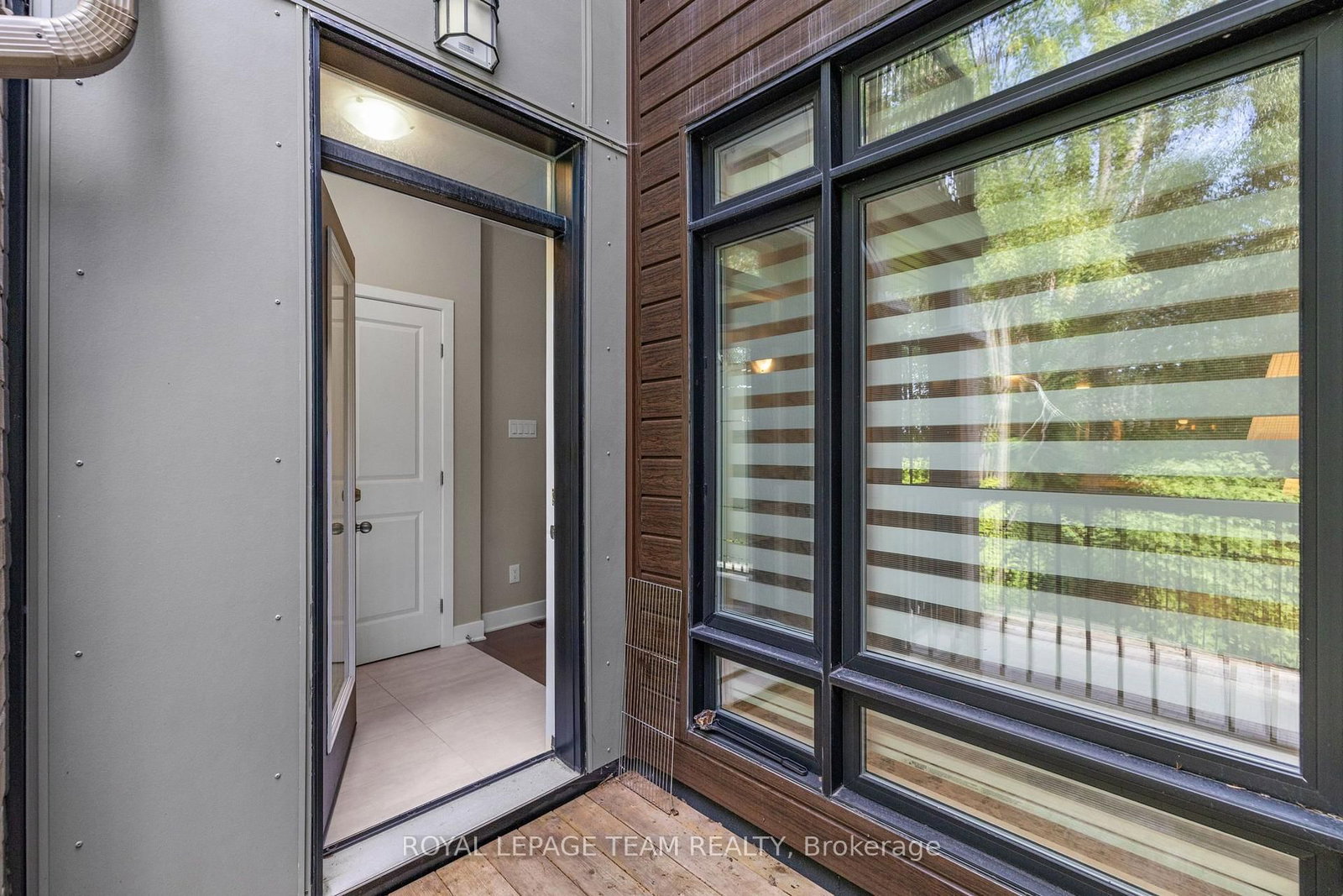538 Crescendo Private • #32 • Ottawa, ON photo 32