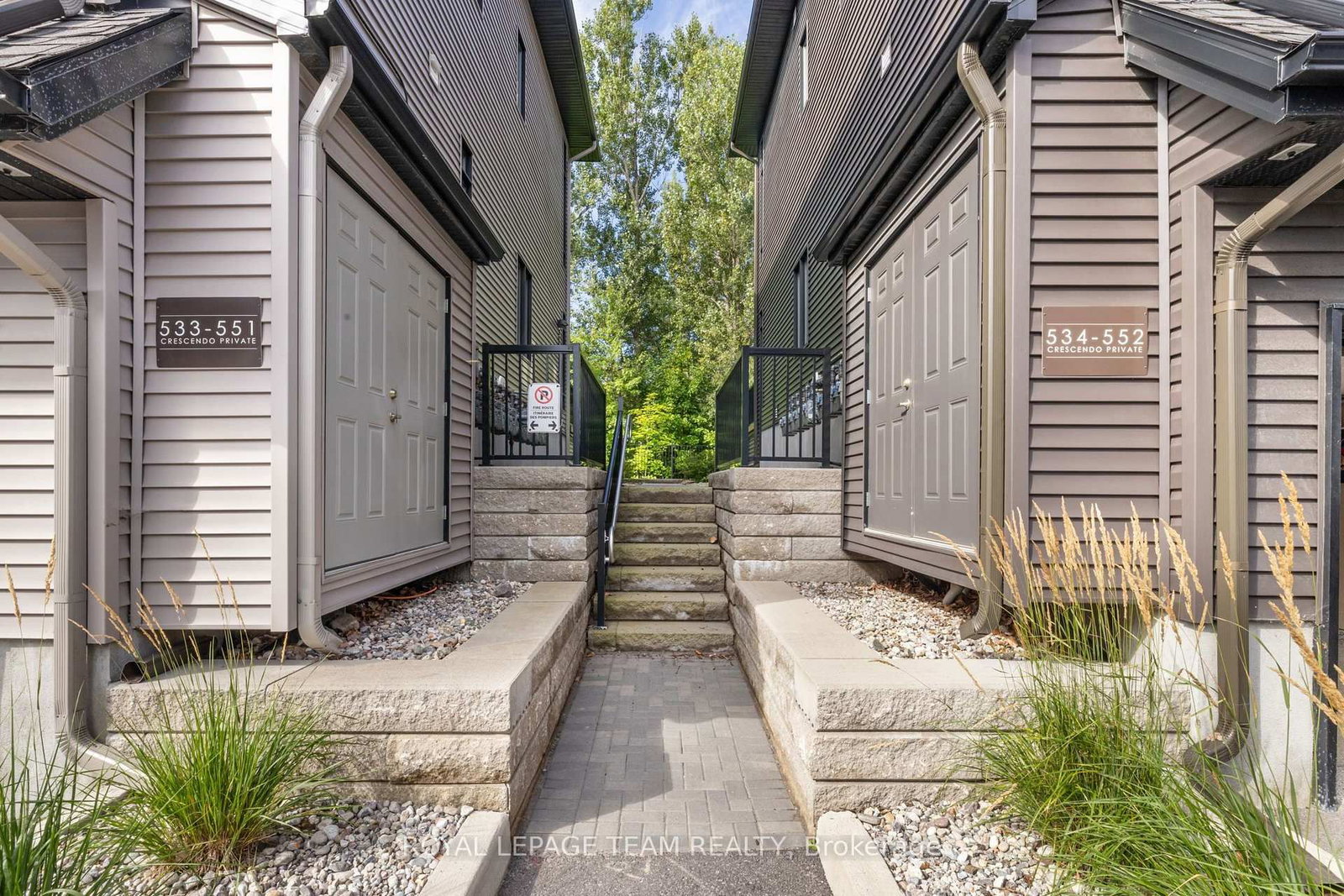 538 Crescendo Private • #32 • Ottawa, ON photo 34