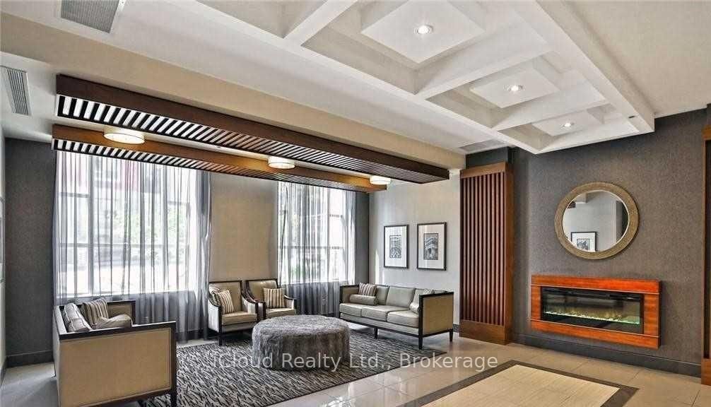 315 - 150 Main Street W 3