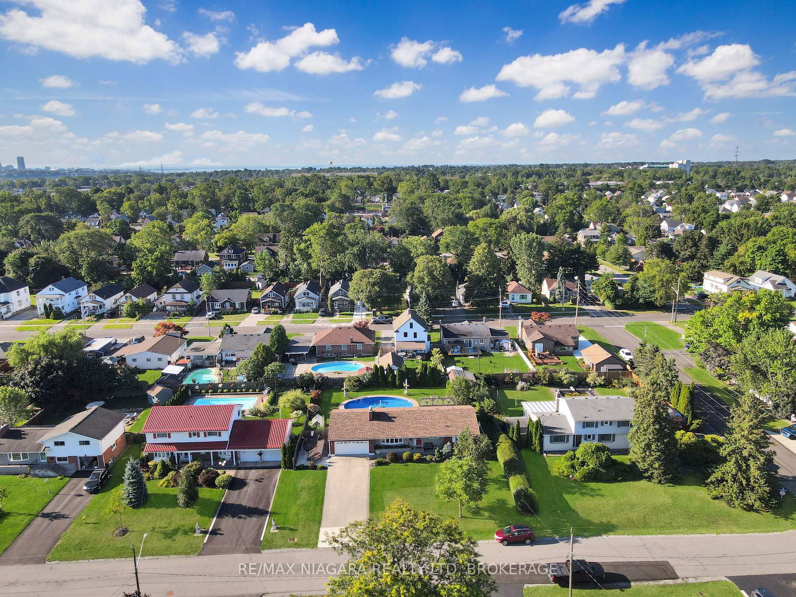 27 Lindbergh Drive • Fort Erie, ON photo 37