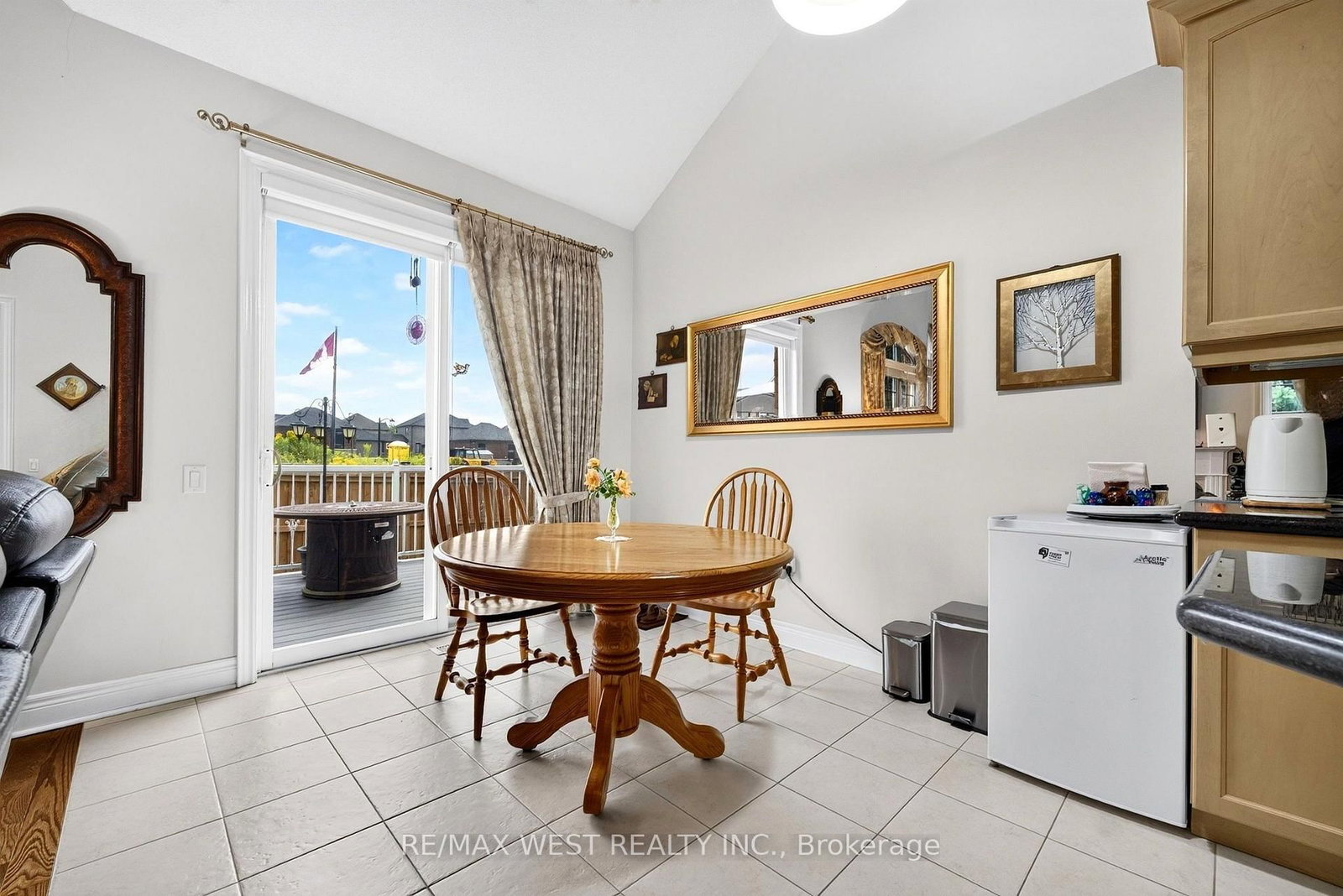 1 Potts Lane • Port Hope, ON photo 16