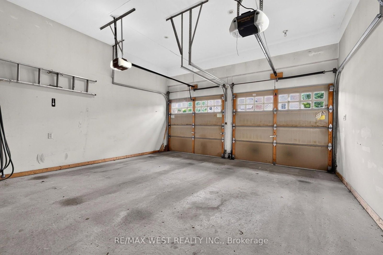 1 Potts Lane • Port Hope, ON photo 34