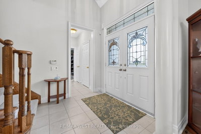 1 Potts Lane • Port Hope, ON photo 8
