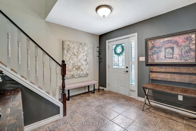 1726 Ennismore Crescent • London North, ON photo 6