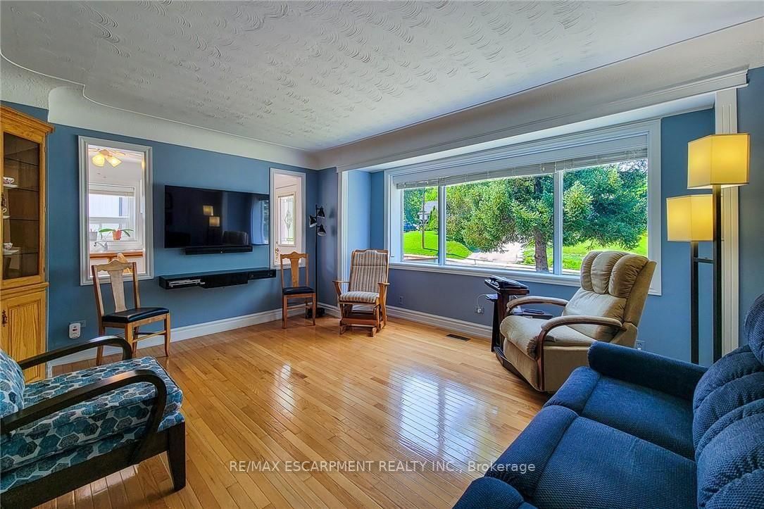 42 LAKE Avenue N • Hamilton, ON photo 12