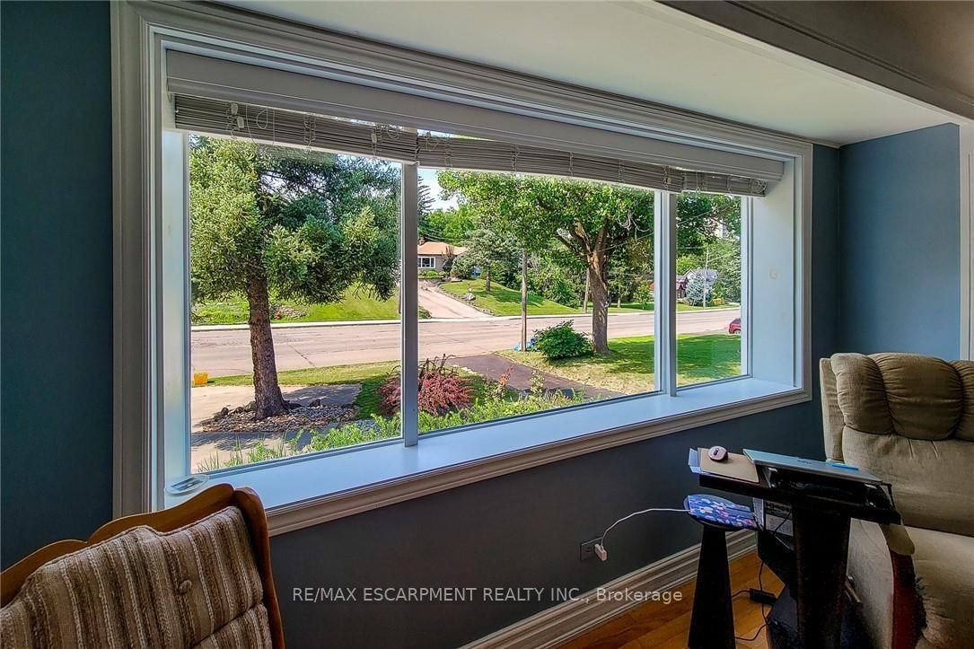 42 LAKE Avenue N • Hamilton, ON photo 14