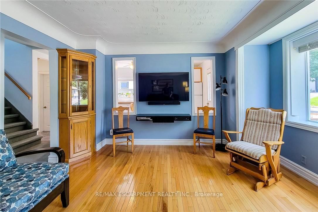 42 LAKE Avenue N • Hamilton, ON photo 15