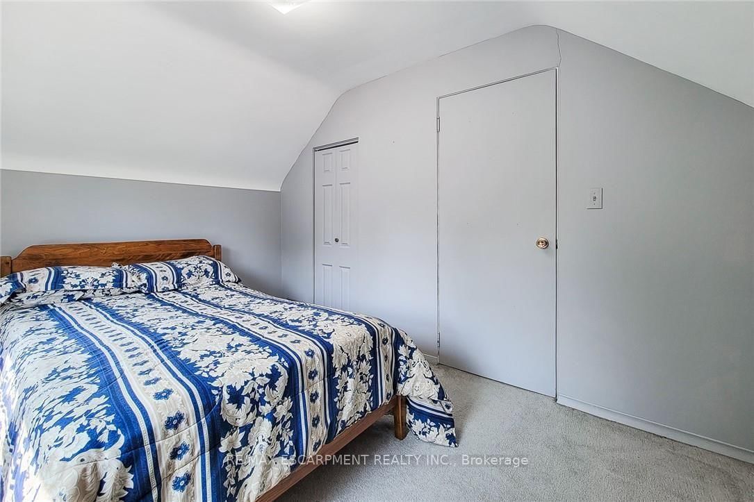 42 LAKE Avenue N • Hamilton, ON photo 25