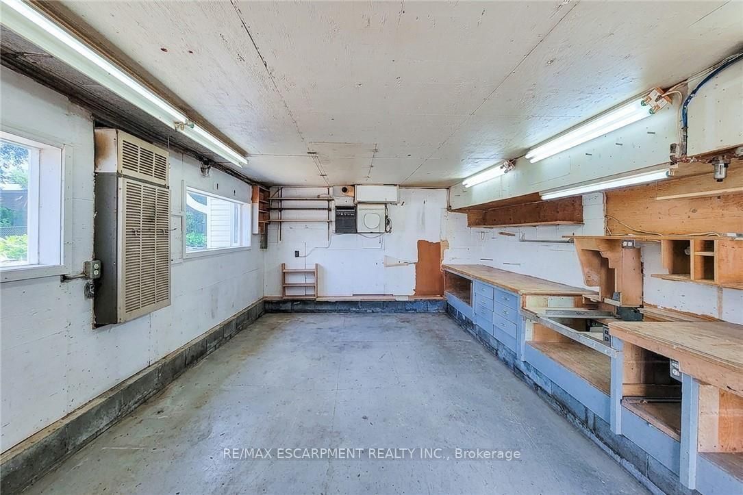 42 LAKE Avenue N • Hamilton, ON photo 39