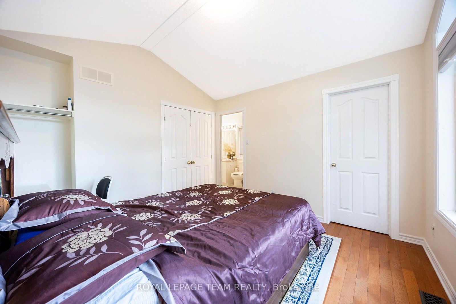 19 Dunn Street • Kanata, ON photo 33