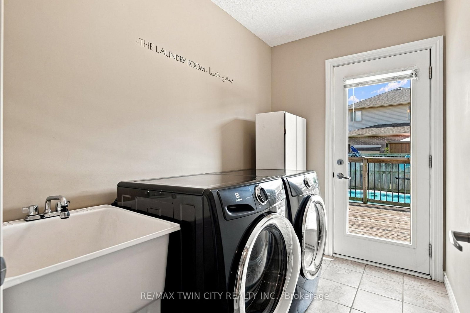 11 Lockwood Street • Cambridge, ON photo 24