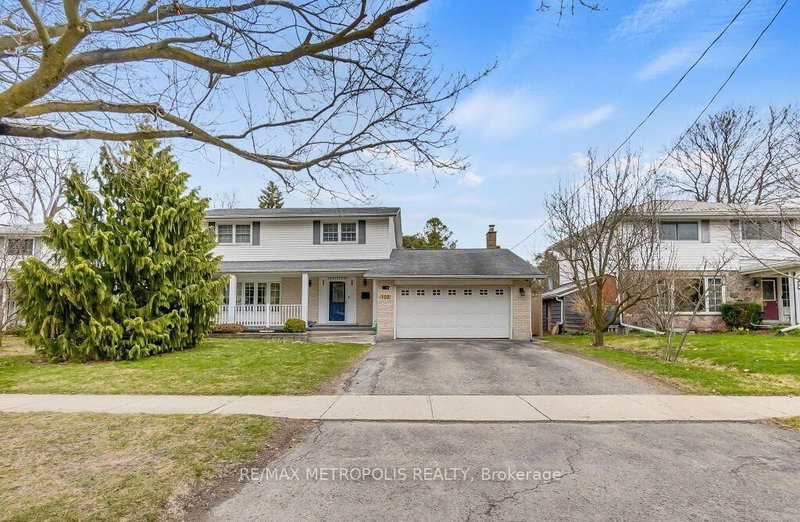 100 Warren Road