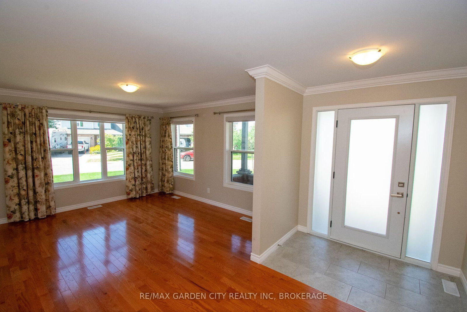 26 Las Road • West Lincoln, ON photo 12