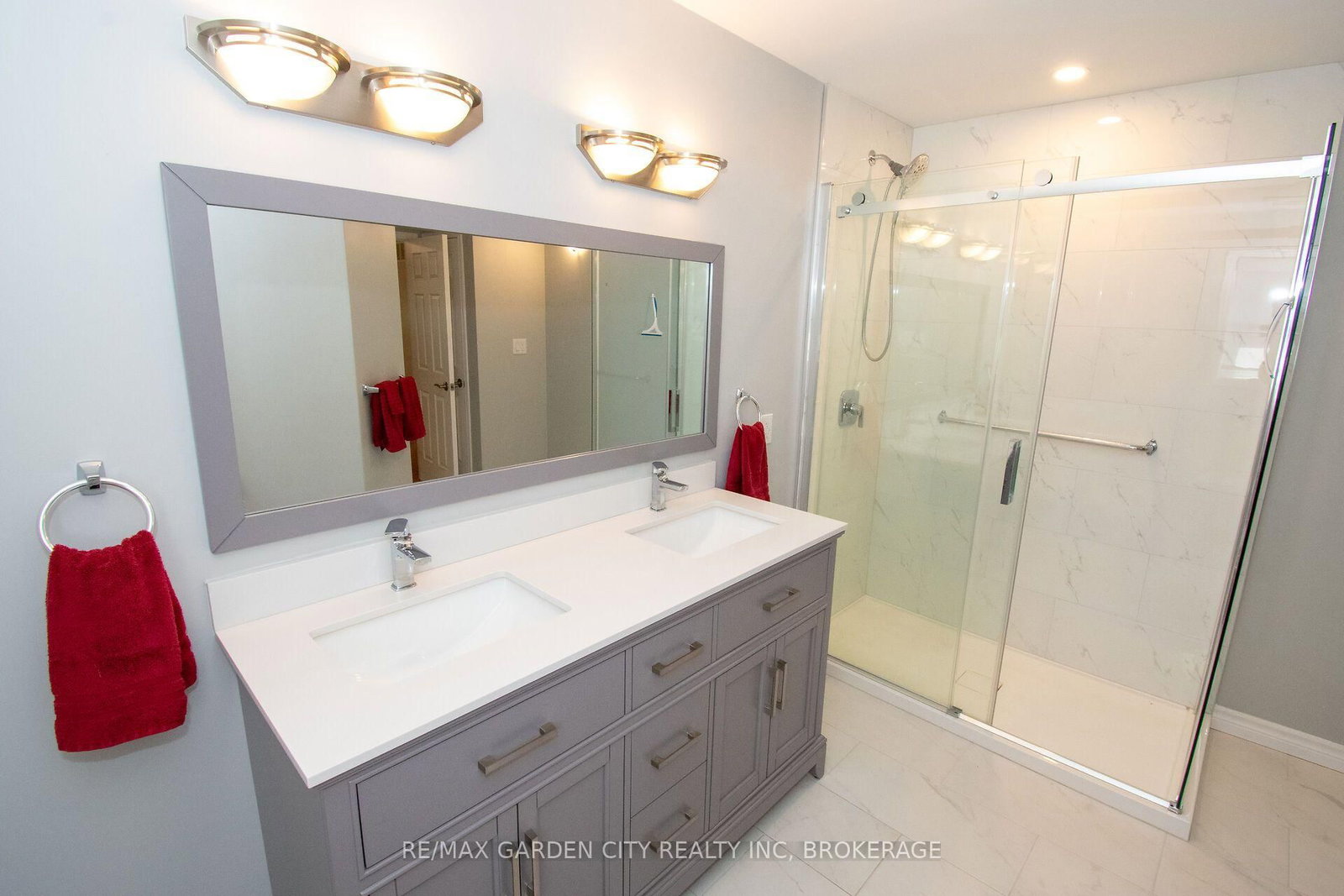 26 Las Road • West Lincoln, ON photo 16