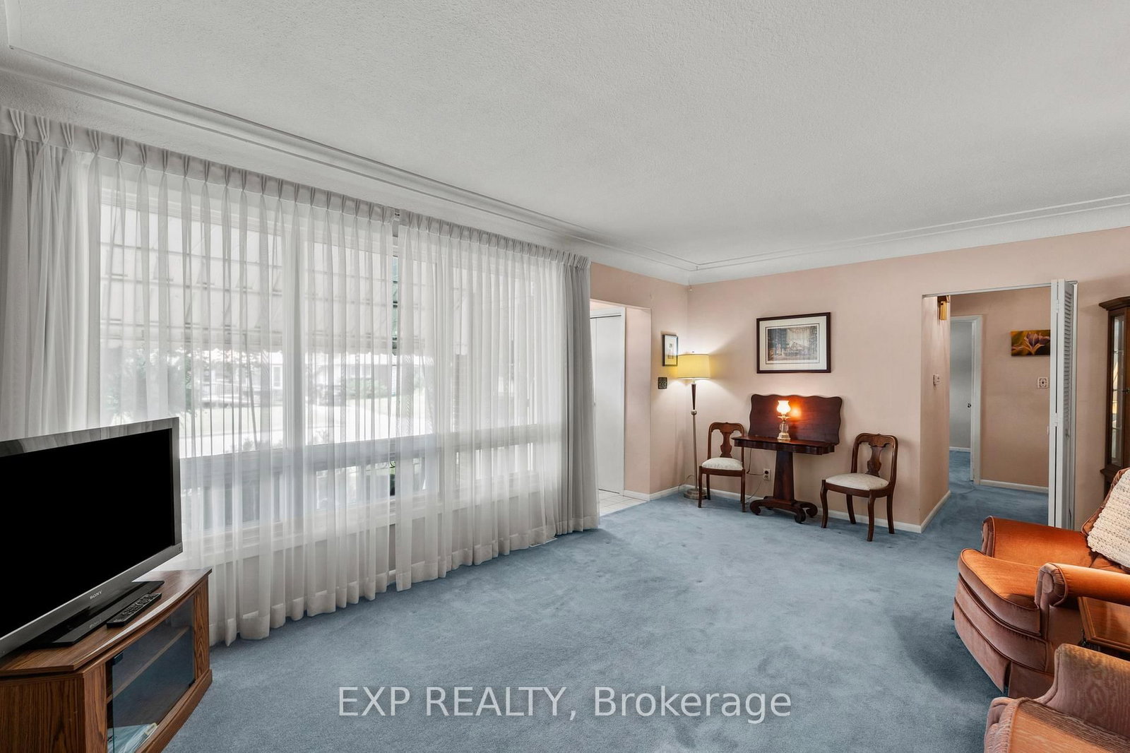 8800 Champlain Drive • Niagara Falls, ON photo 11