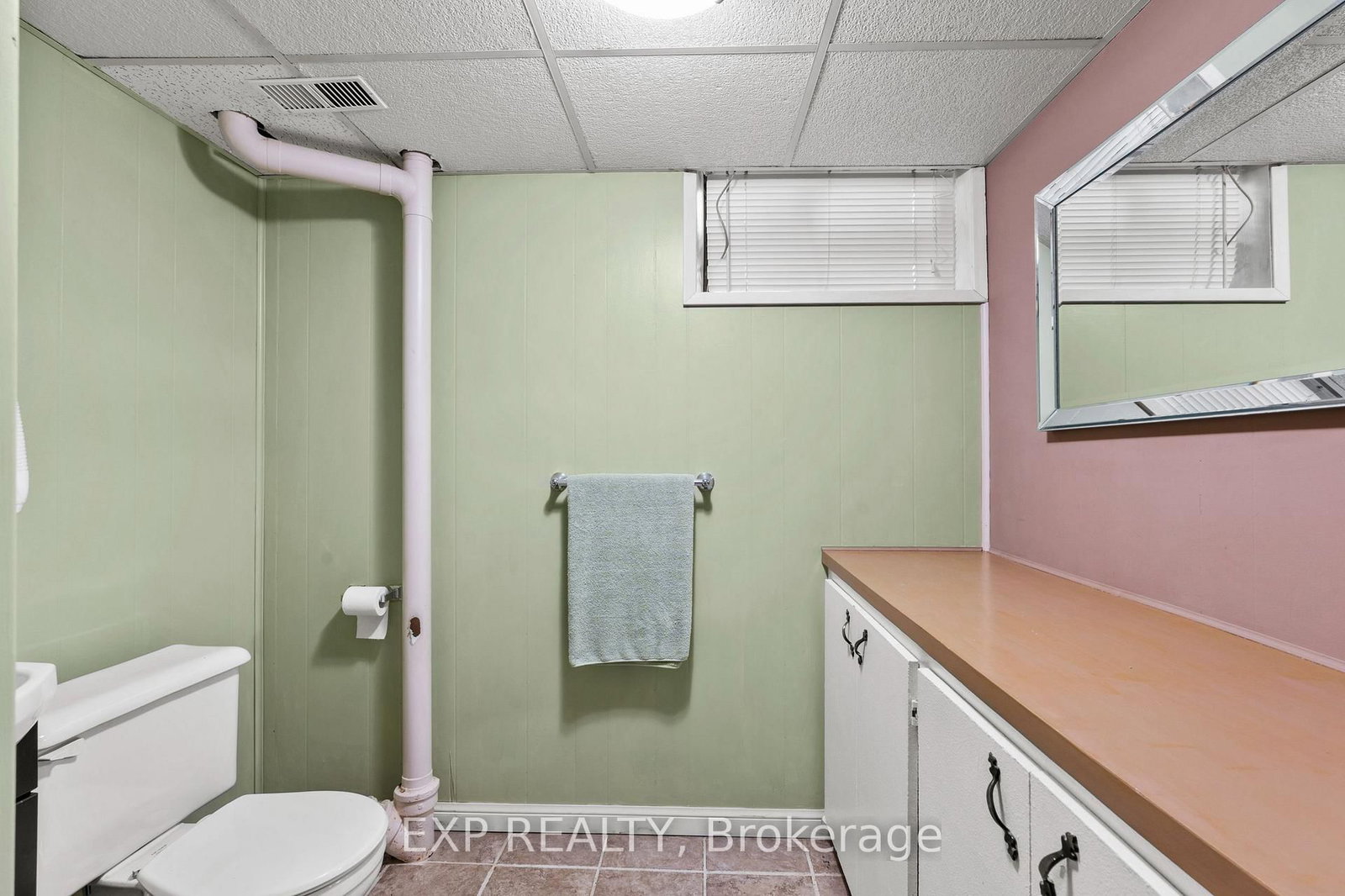 8800 Champlain Drive • Niagara Falls, ON photo 35