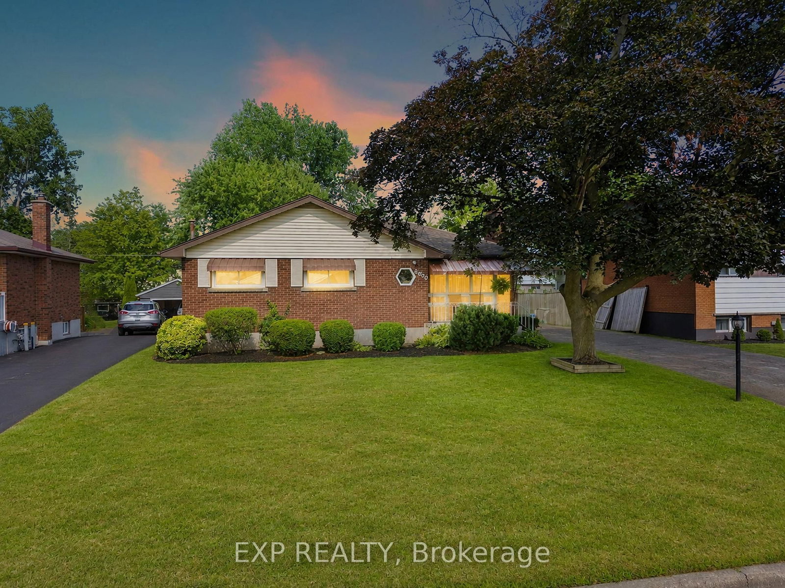 8800 Champlain Drive • Niagara Falls, ON photo 5