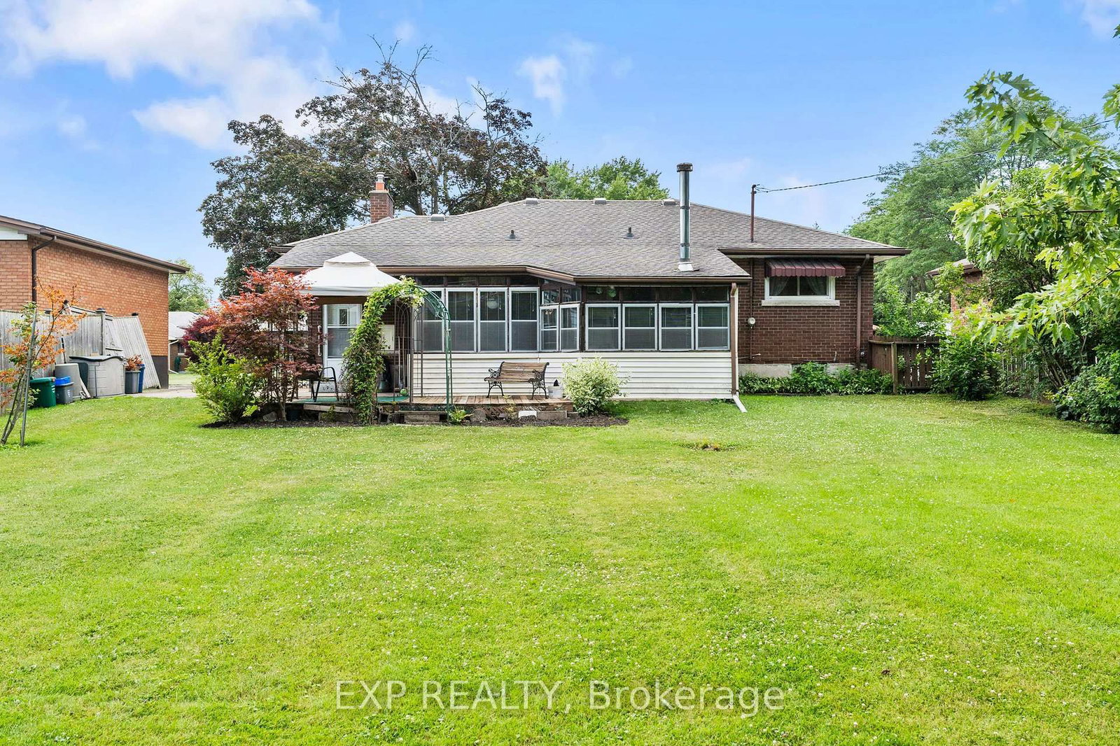 8800 Champlain Drive • Niagara Falls, ON photo 42