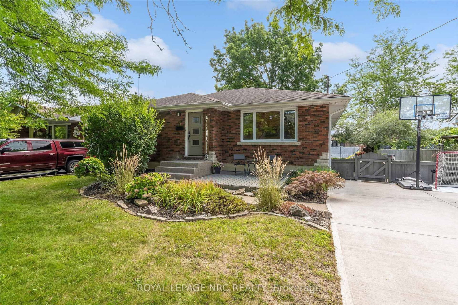 5 Goldsmith Avenue • St. Catharines, ON photo 1