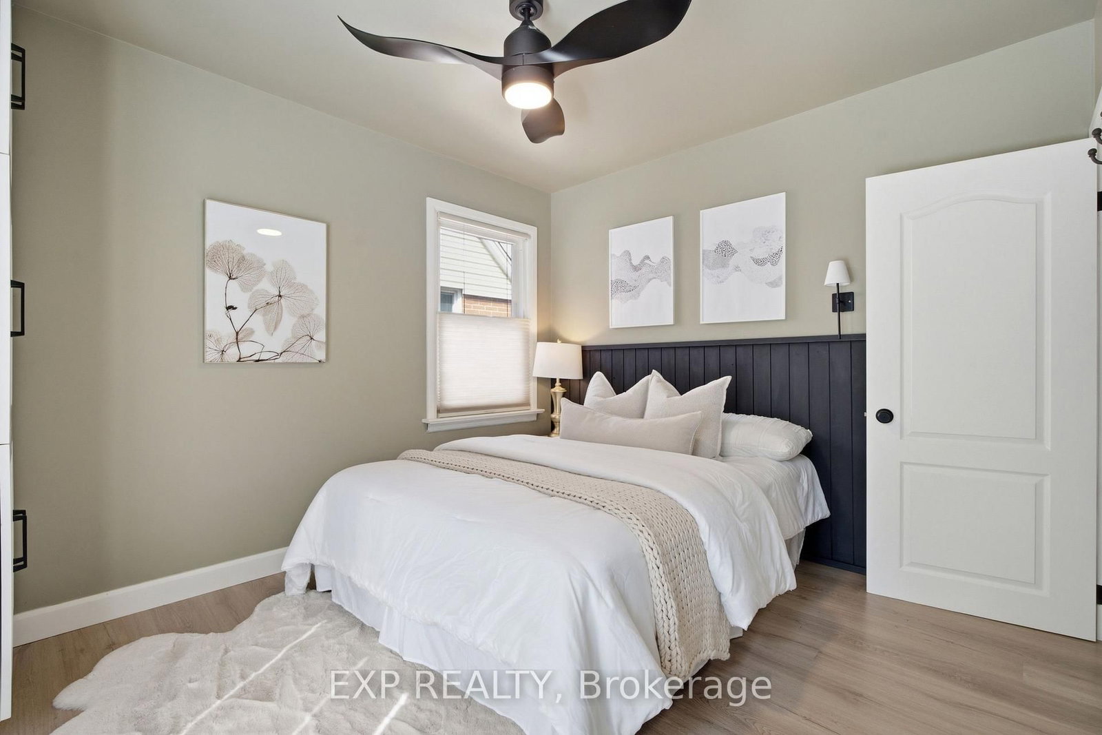 20 Hillview Street • Kitchener, ON photo 11