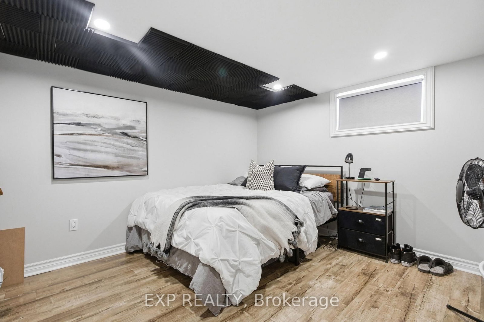 20 Hillview Street • Kitchener, ON photo 29