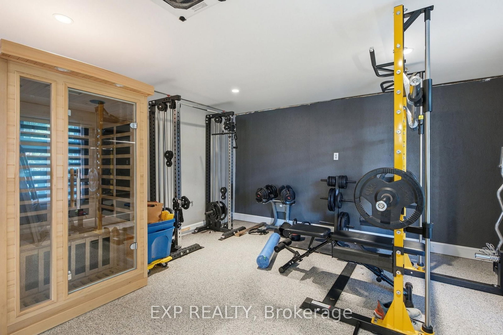 20 Hillview Street • Kitchener, ON photo 39