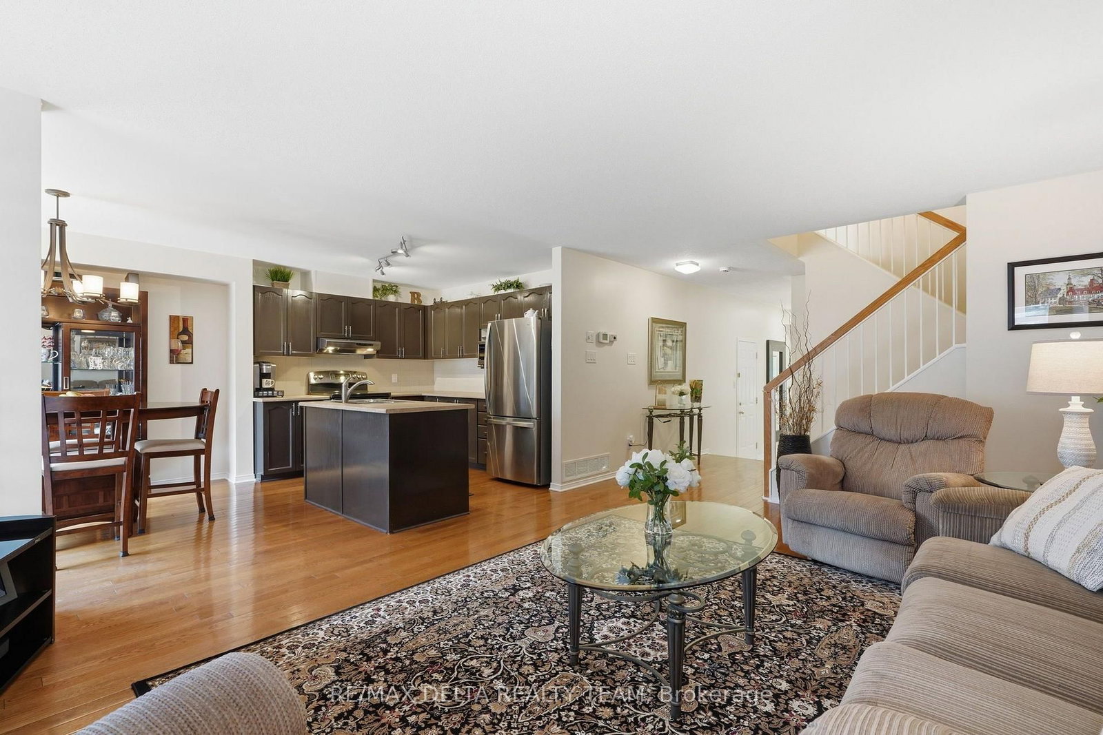64 Collington Street • Ottawa, ON photo 11