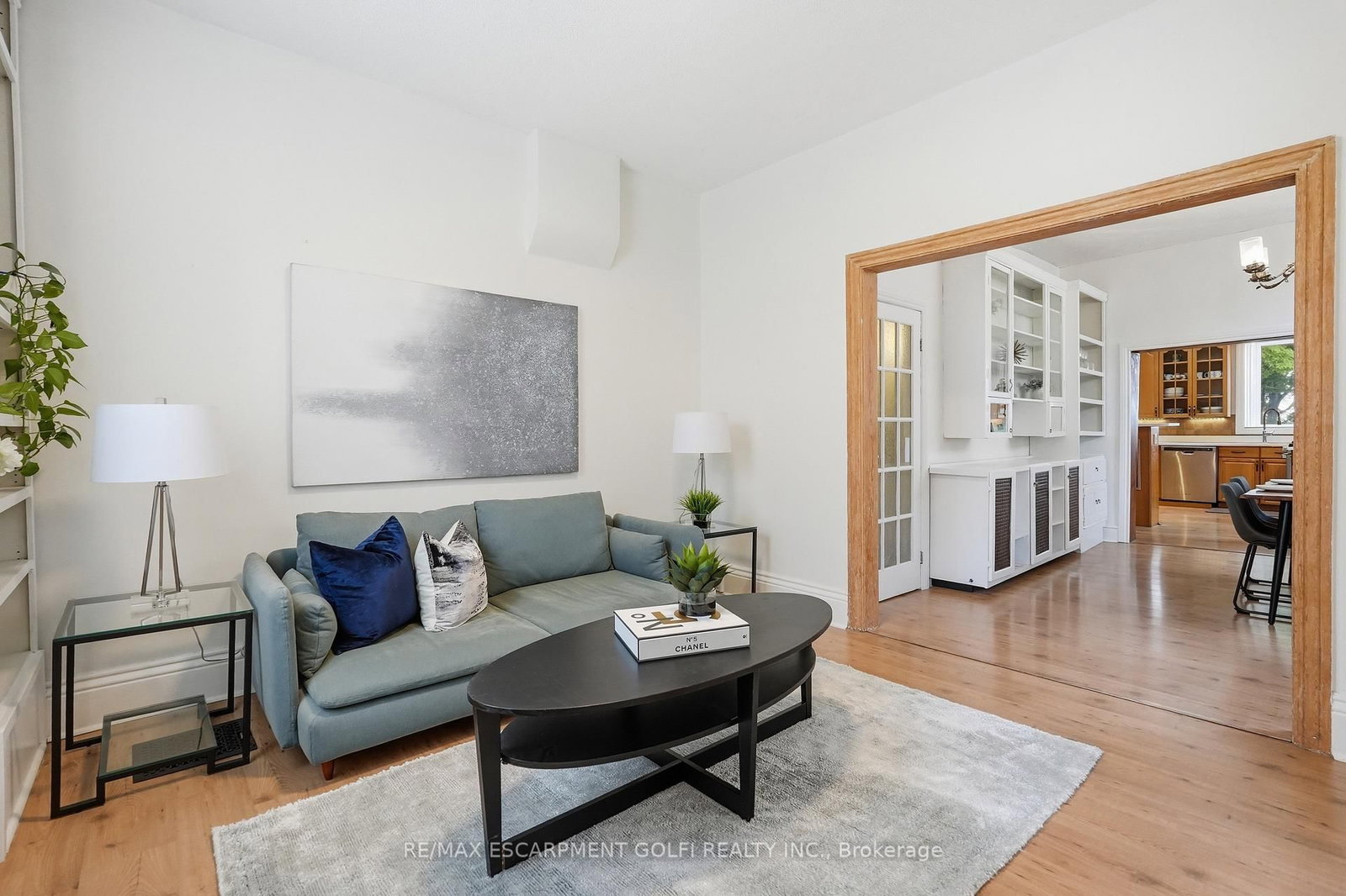 356 Hughson Street • Hamilton, ON photo 4