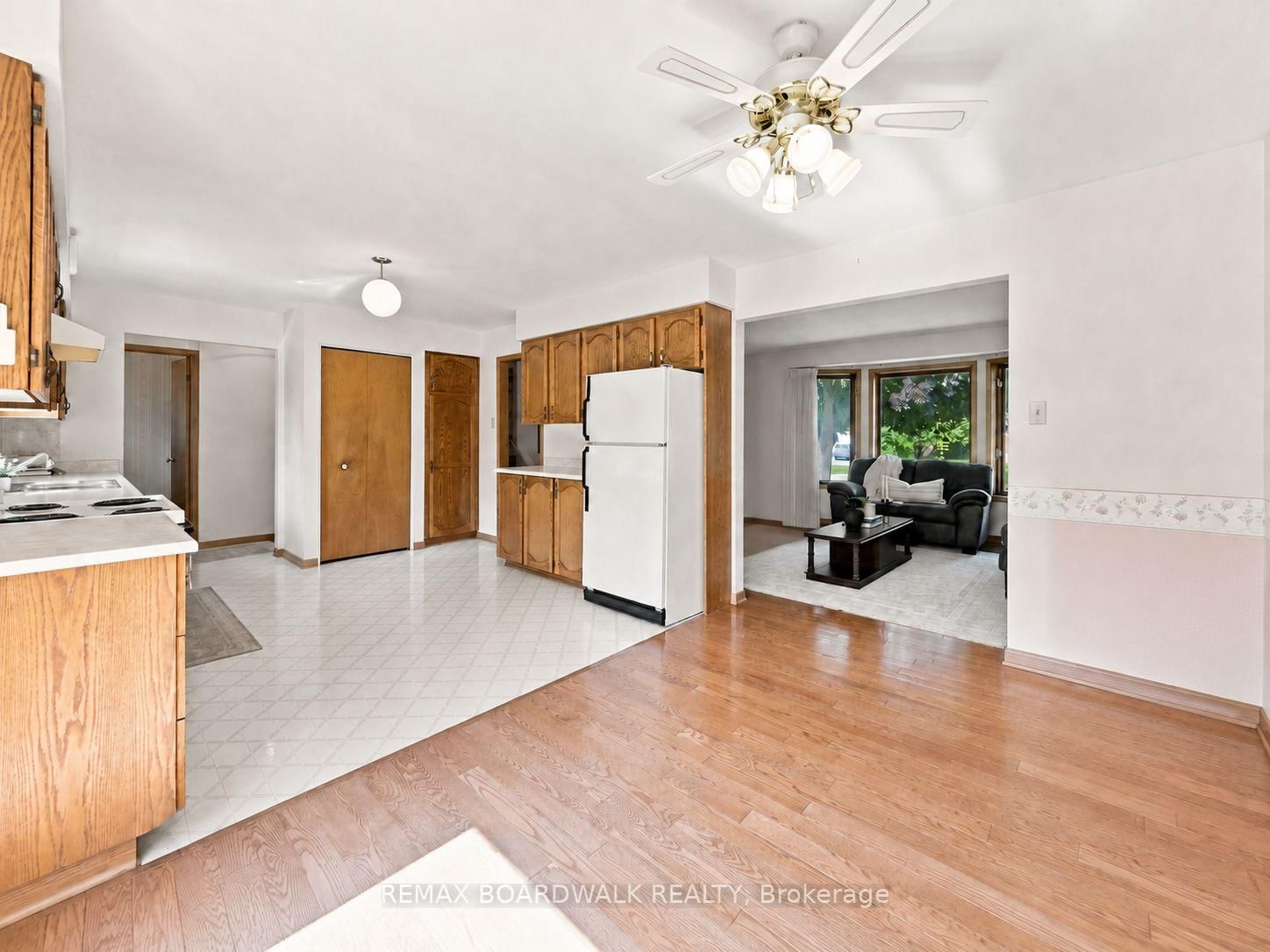 21 Maitland Street • Richmond, ON photo 11