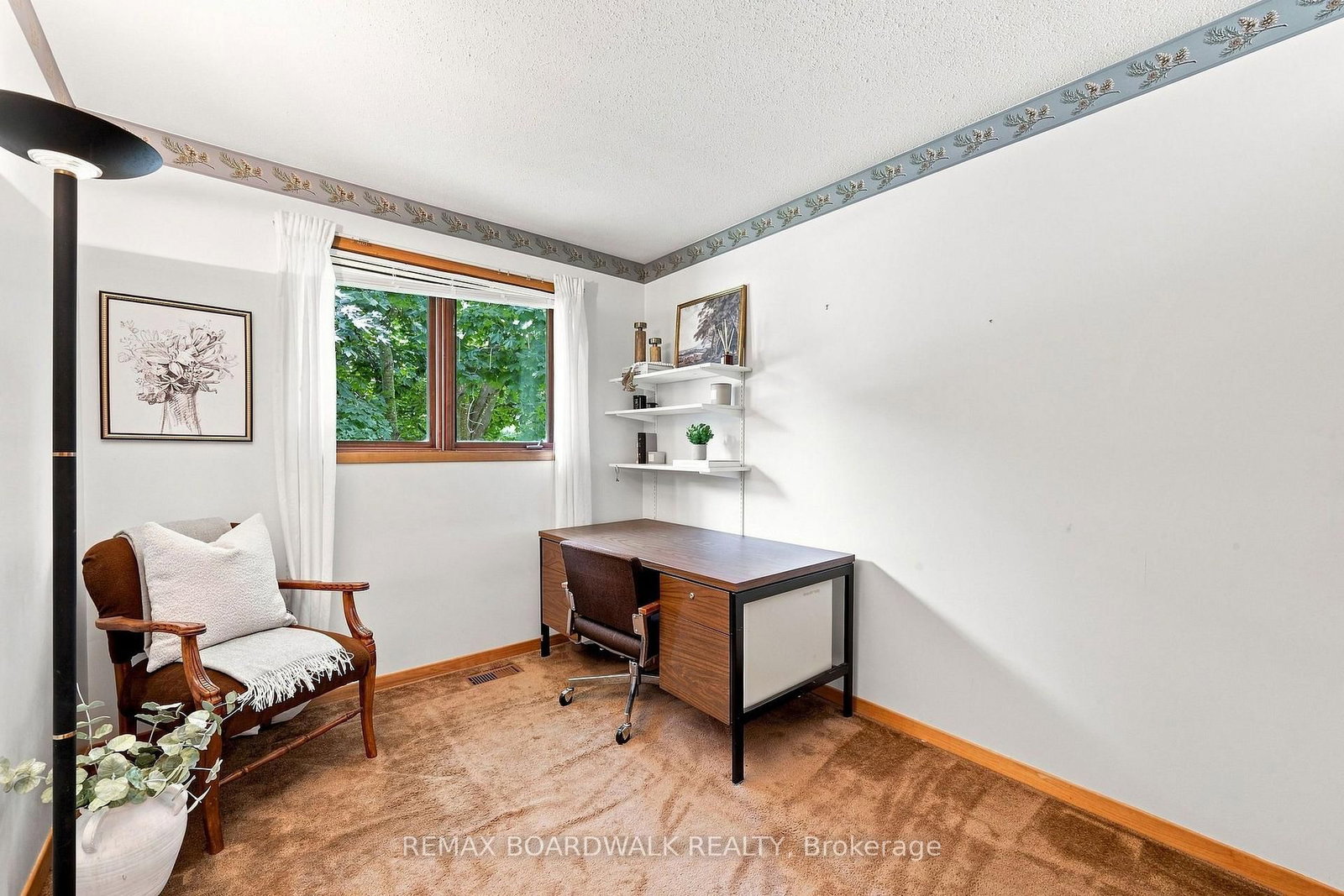 21 Maitland Street • Richmond, ON photo 18