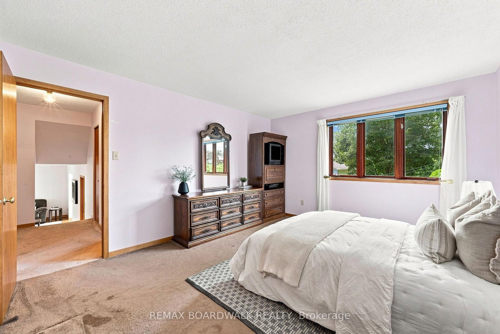 21 Maitland Street • Richmond, ON photo 25