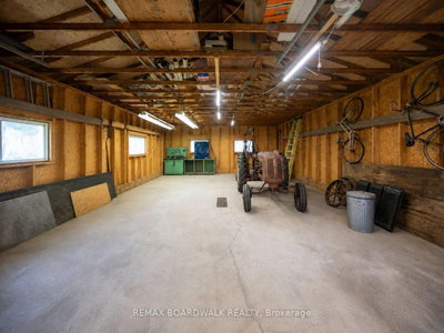 21 Maitland Street • Richmond, ON photo 3