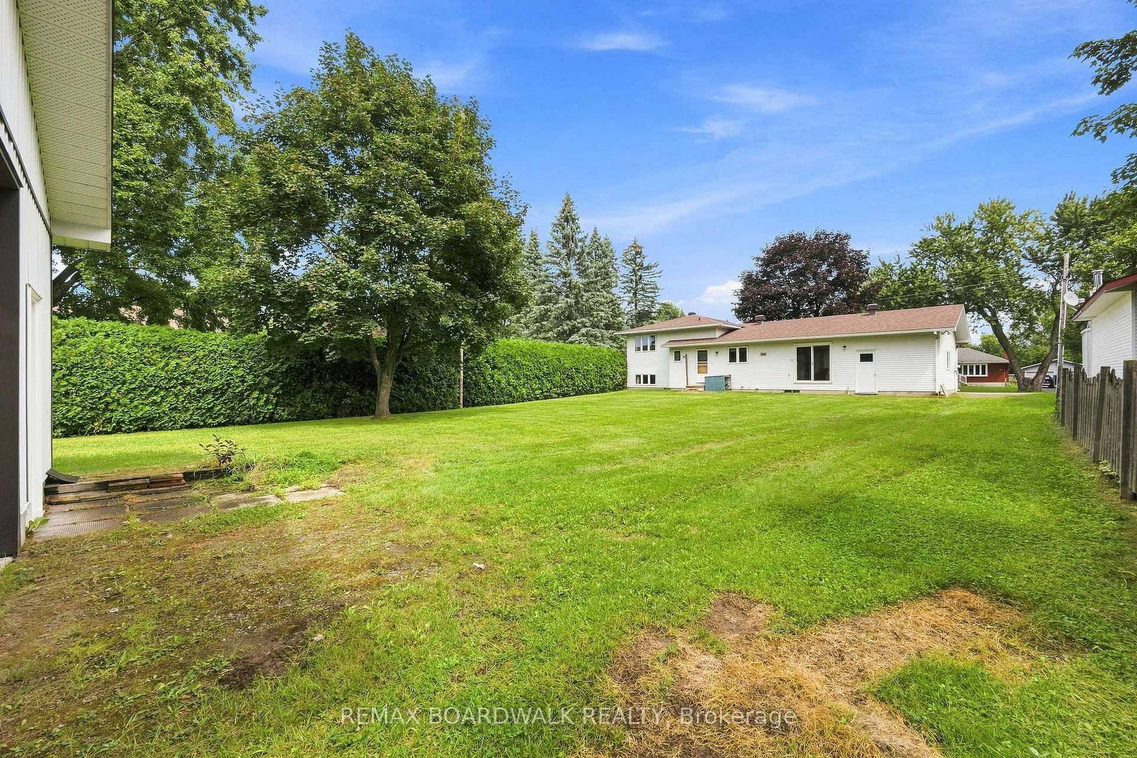 21 Maitland Street • Richmond, ON photo 40