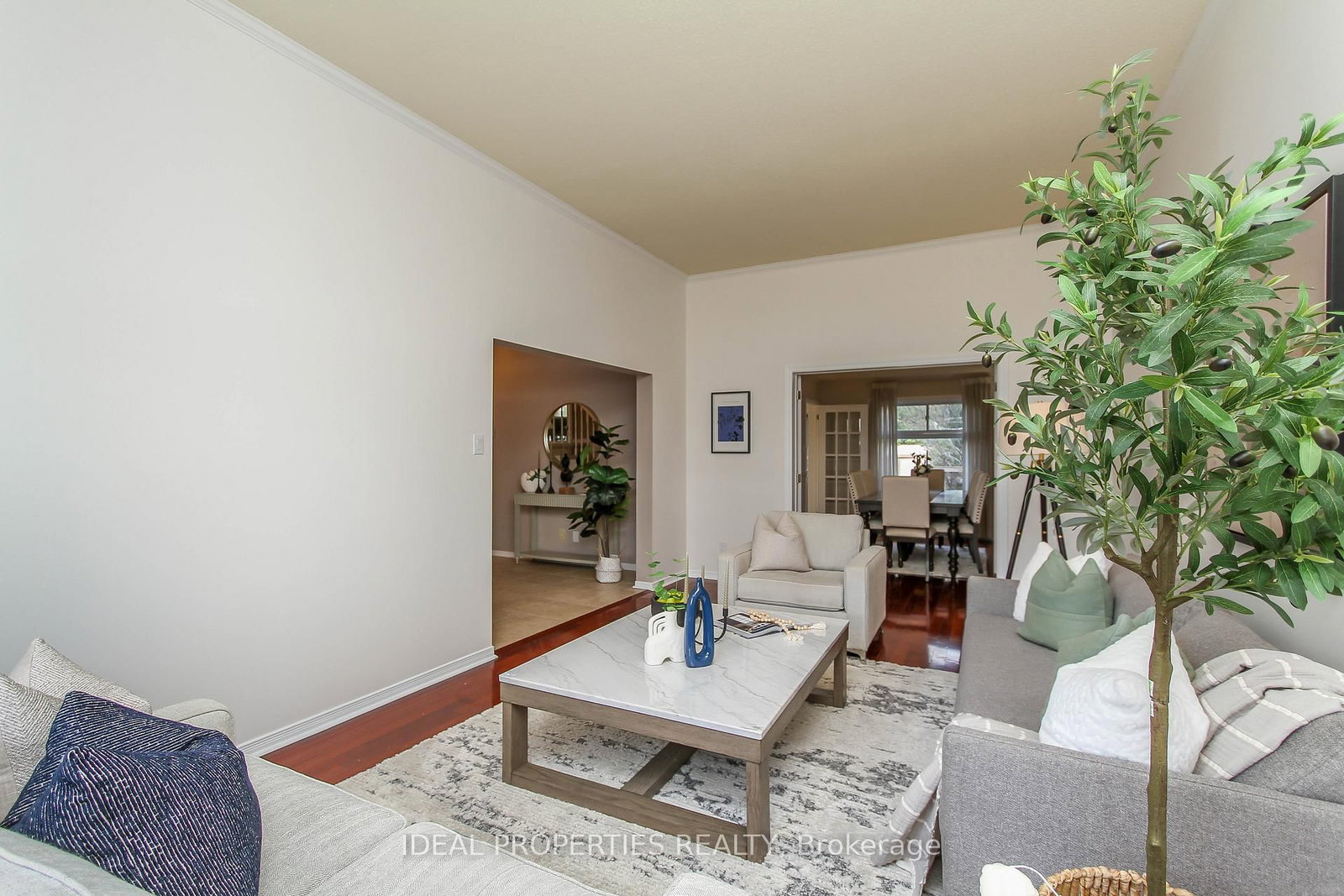 39 HUNTINGS END Avenue • Kanata, ON photo 10