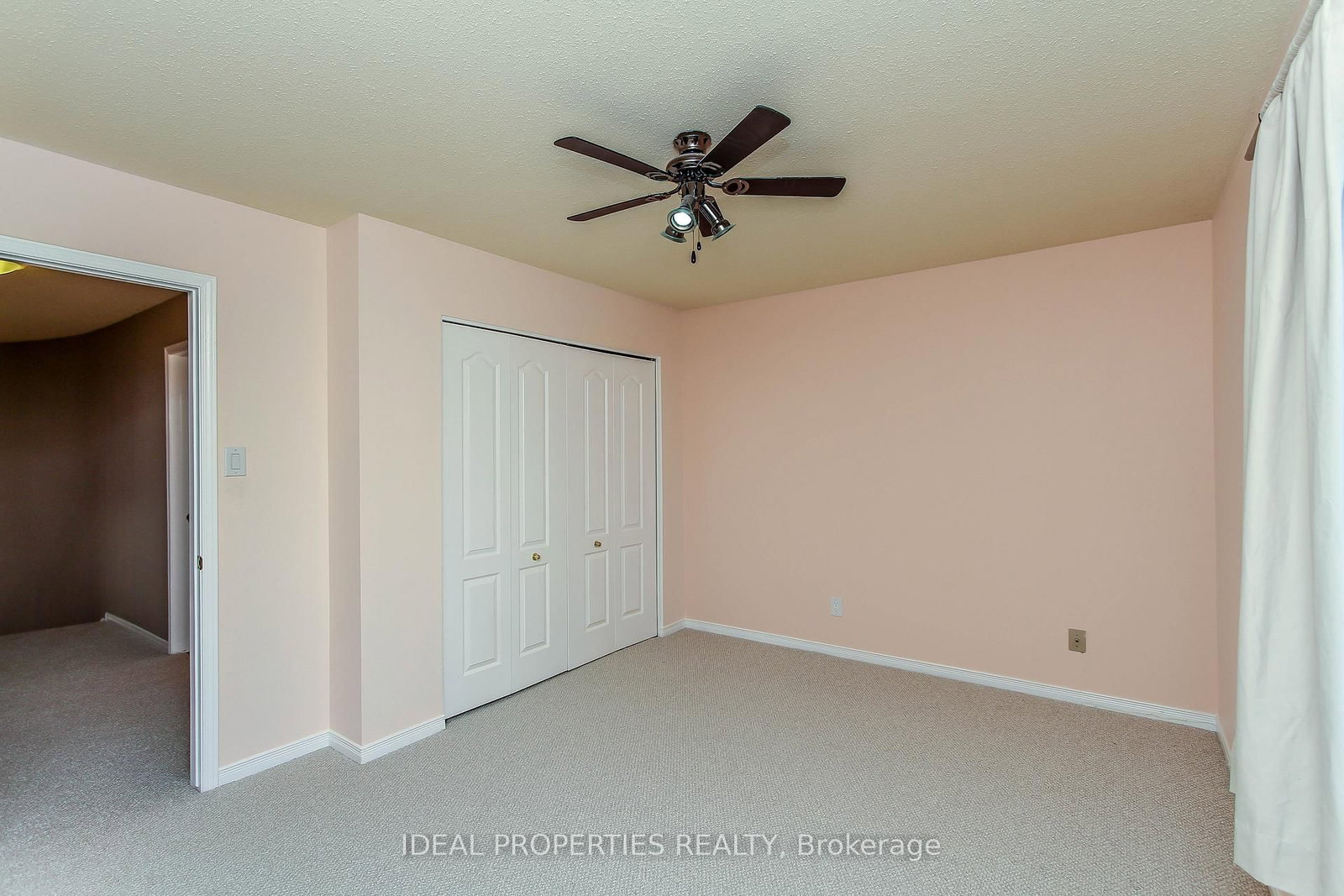39 HUNTINGS END Avenue • Kanata, ON photo 33
