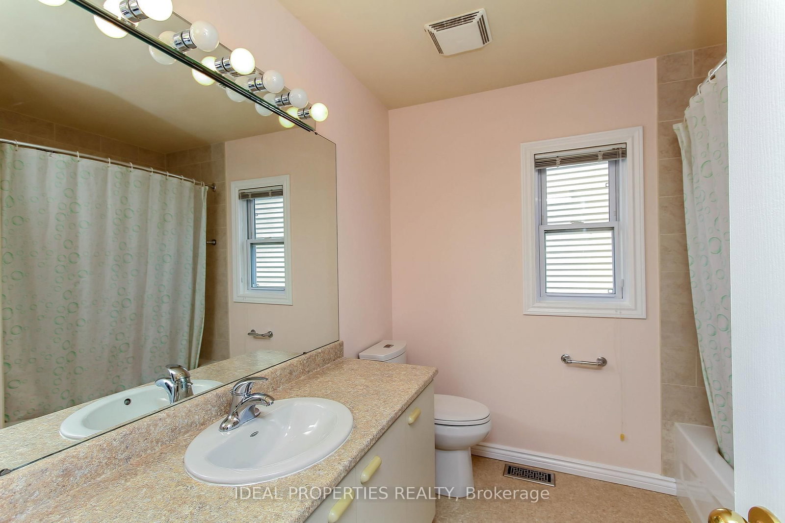 39 HUNTINGS END Avenue • Kanata, ON photo 37