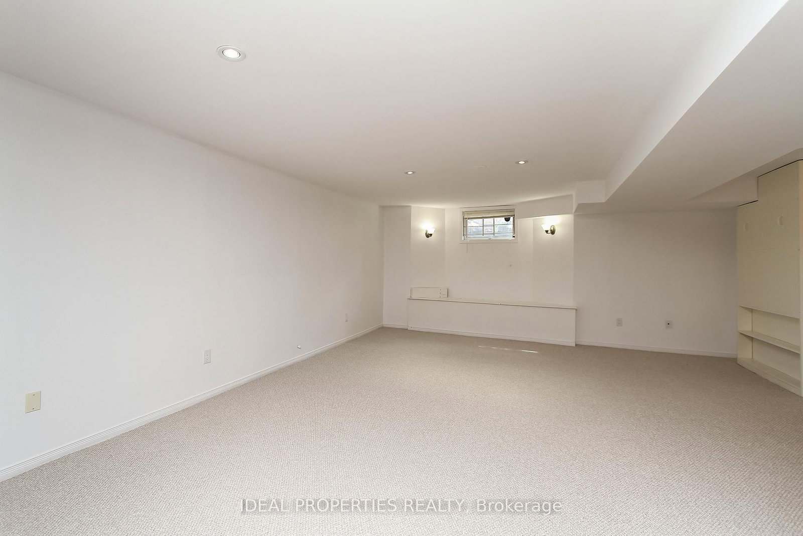 39 HUNTINGS END Avenue • Kanata, ON photo 43