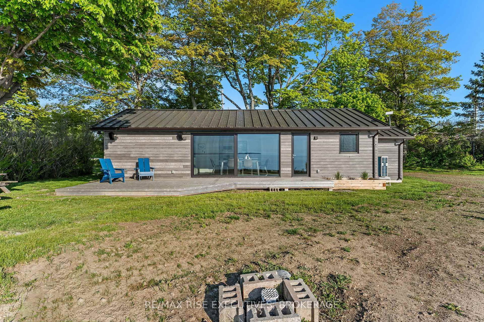 682 Salmon Point Road • Prince Edward County, ON photo 27