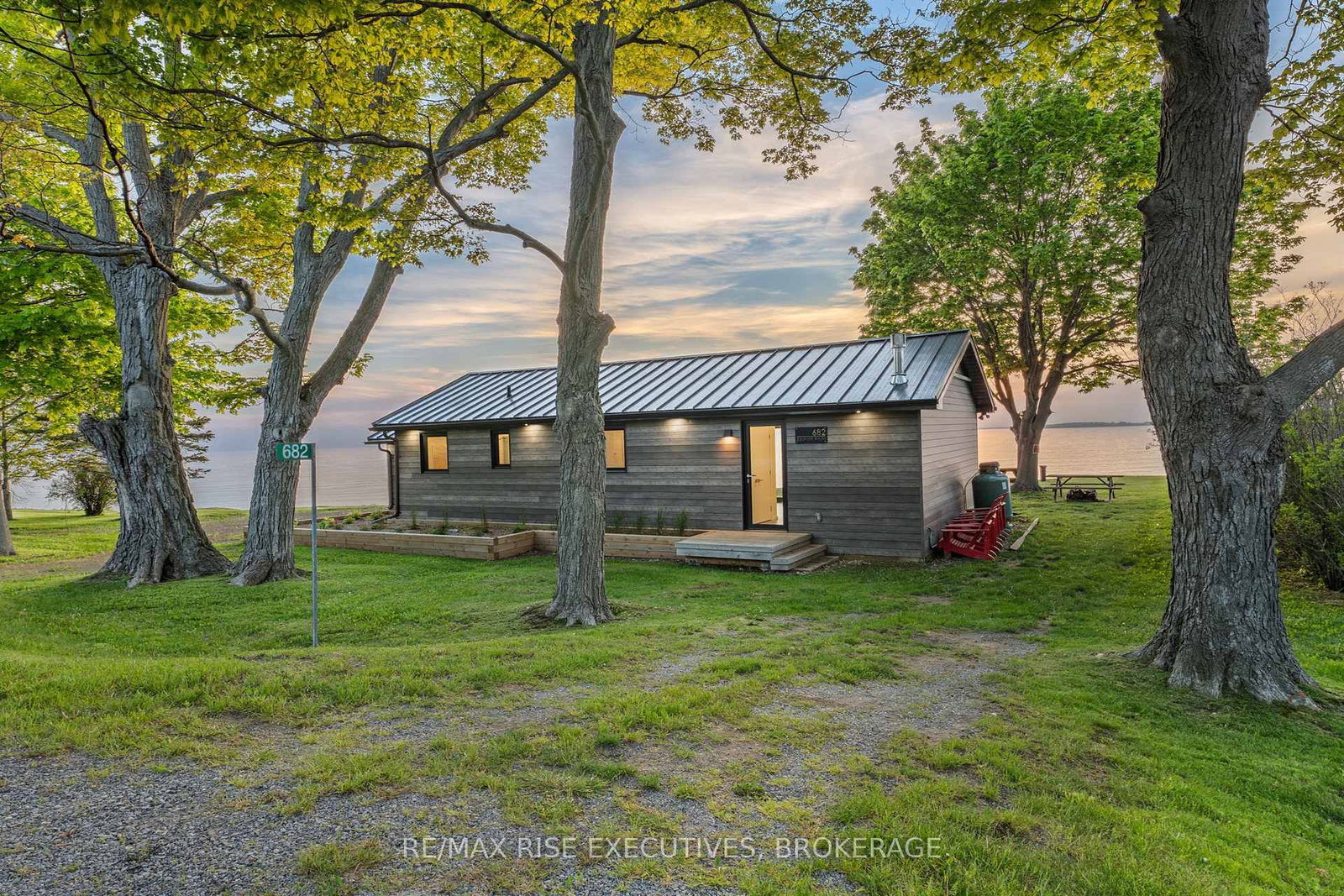 682 Salmon Point Road • Prince Edward County, ON photo 28