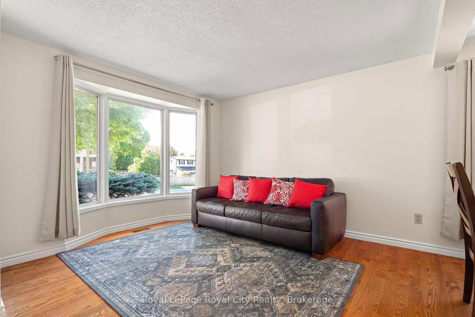 121 Imperial Road N • Guelph, ON photo 10