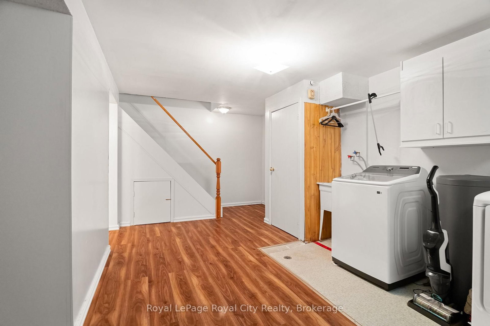 121 Imperial Road N • Guelph, ON photo 31