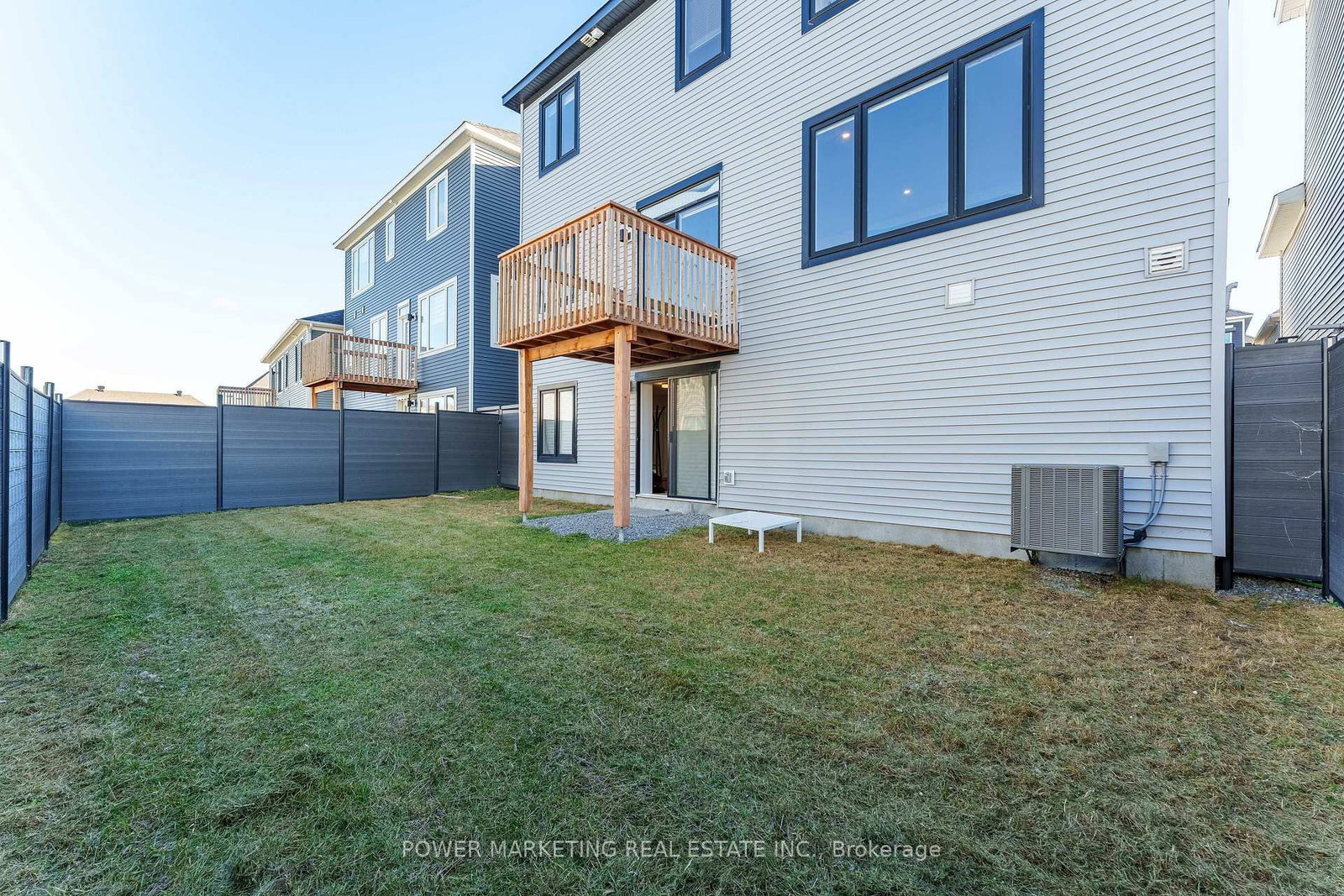 228 Appalachian Circle • Ottawa, ON photo 27