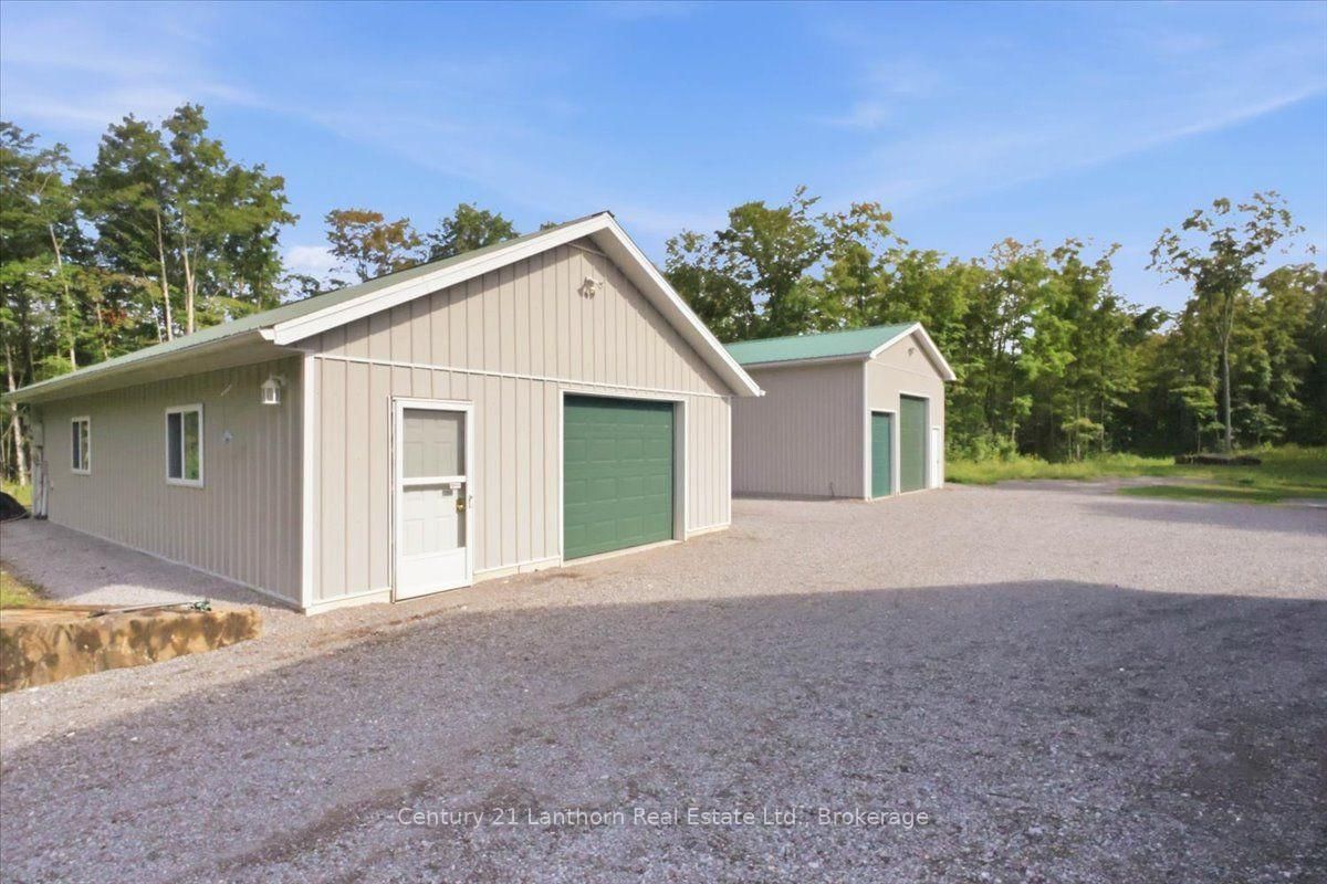 18448 Highway 62 • Madoc, ON photo 37