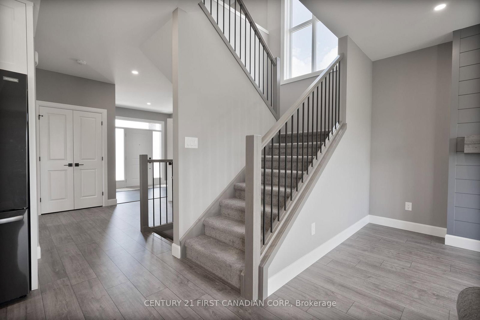 110 Sheldabren Street • North Middlesex, ON photo 14
