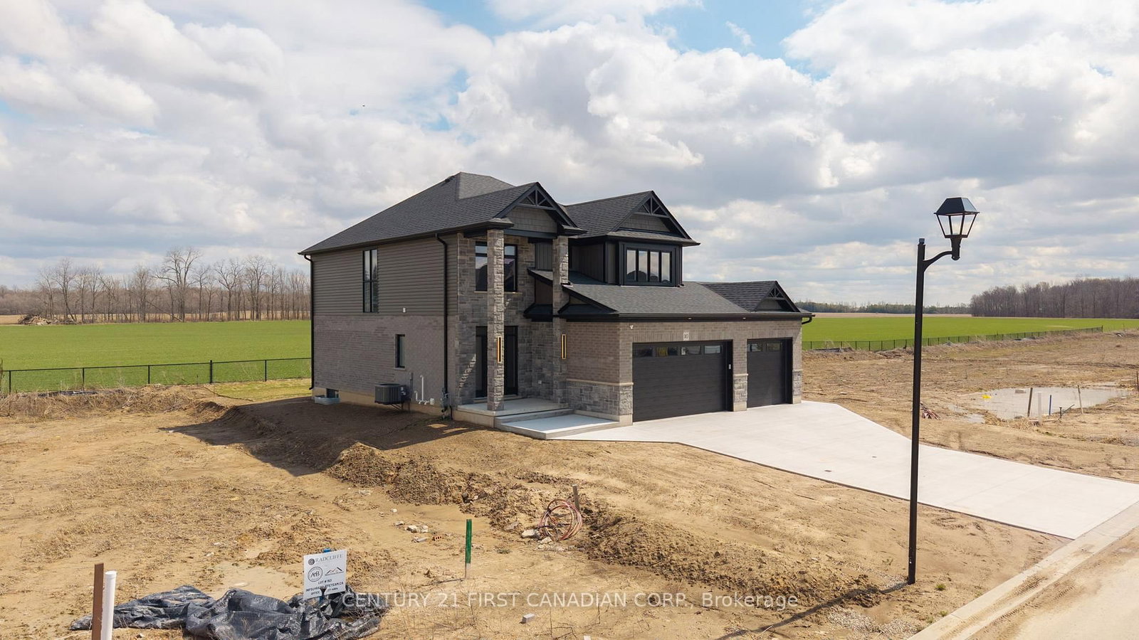 110 Sheldabren Street • North Middlesex, ON photo 2